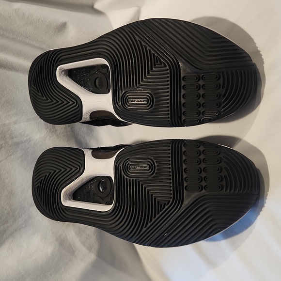 Nike Kevin Durant KD12 TB  DM5040-001 - Picture 11 of 16